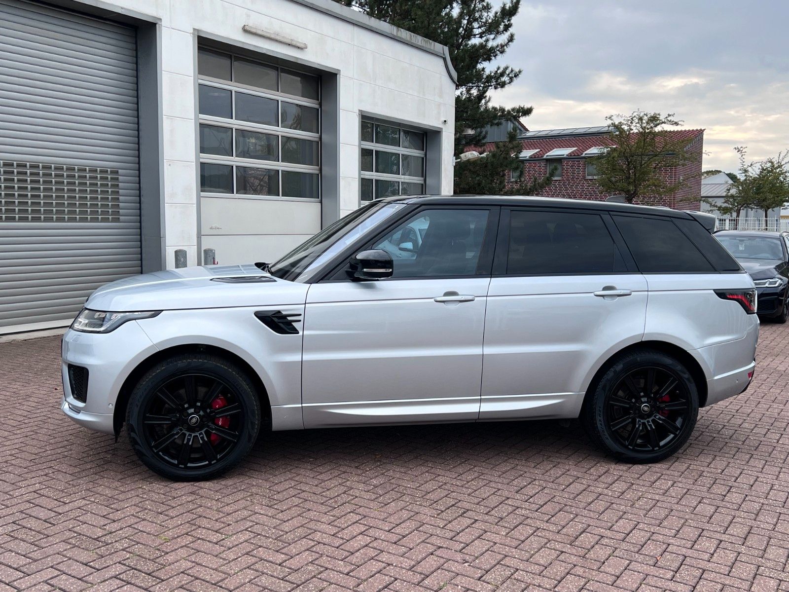 Купить Land Rover Range Rover Sport HSE Dynamic Hybrid в Литве | фото №8 | Unis.lt