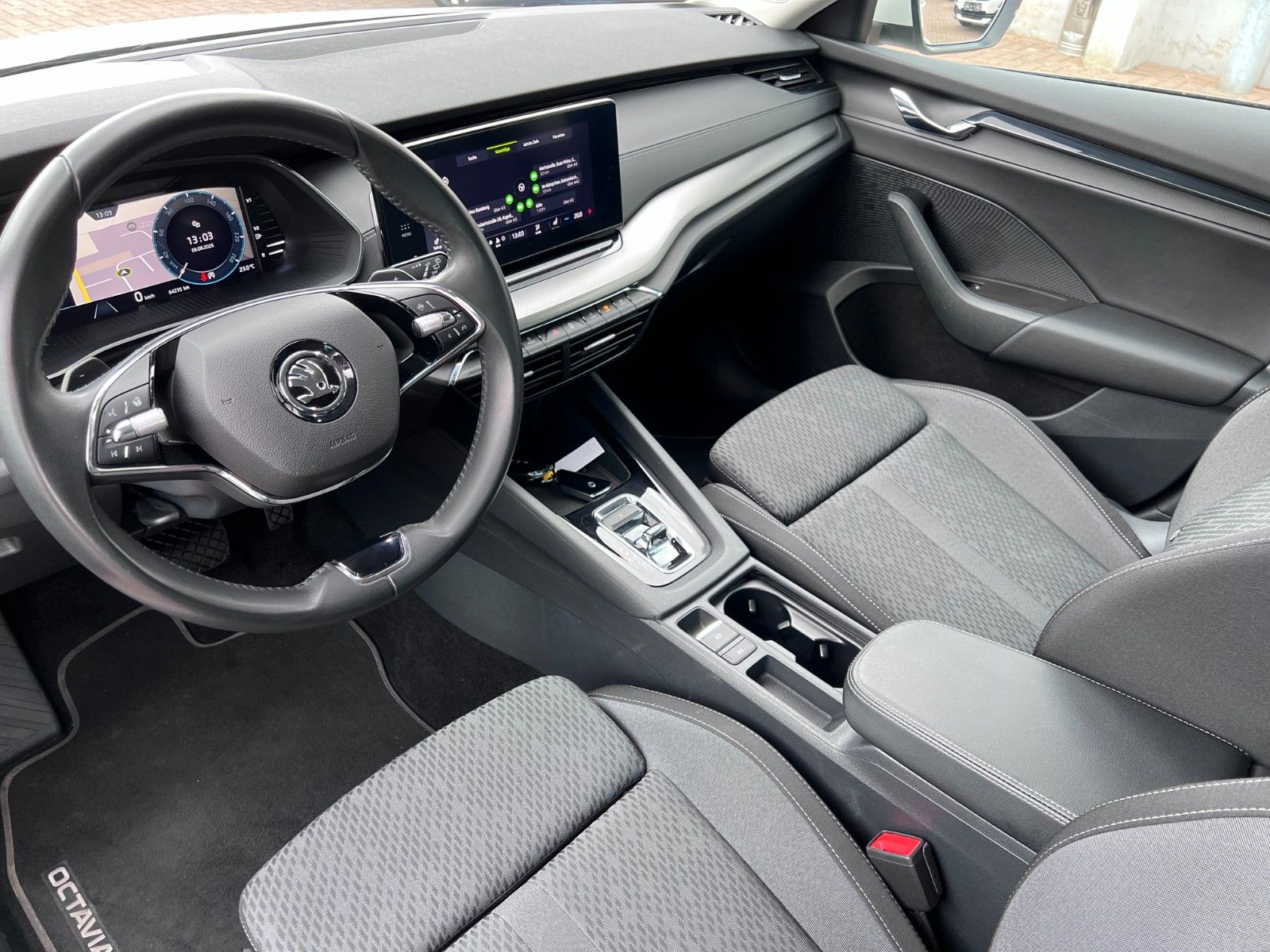 Купить Skoda Octavia CNG G-TEC Combi Navi Massage | 1.Hand в Литве | фото №11 | Unis.lt