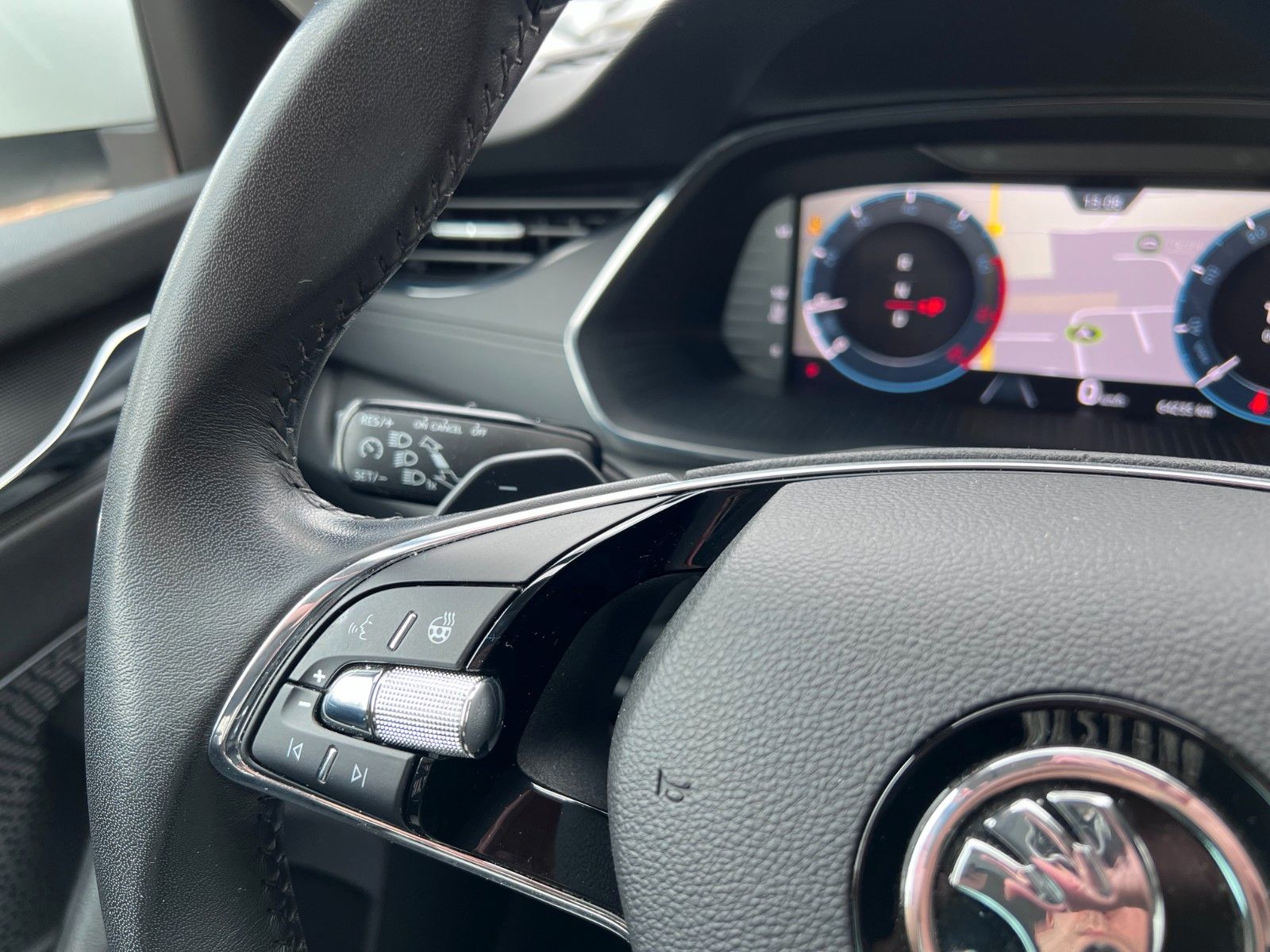 Купить Skoda Octavia CNG G-TEC Combi Navi Massage | 1.Hand в Литве | фото №15 | Unis.lt