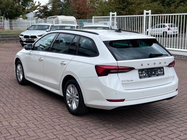 Купить Skoda Octavia CNG G-TEC Combi Navi Massage | 1.Hand в Литве | фото №4 | Unis.lt