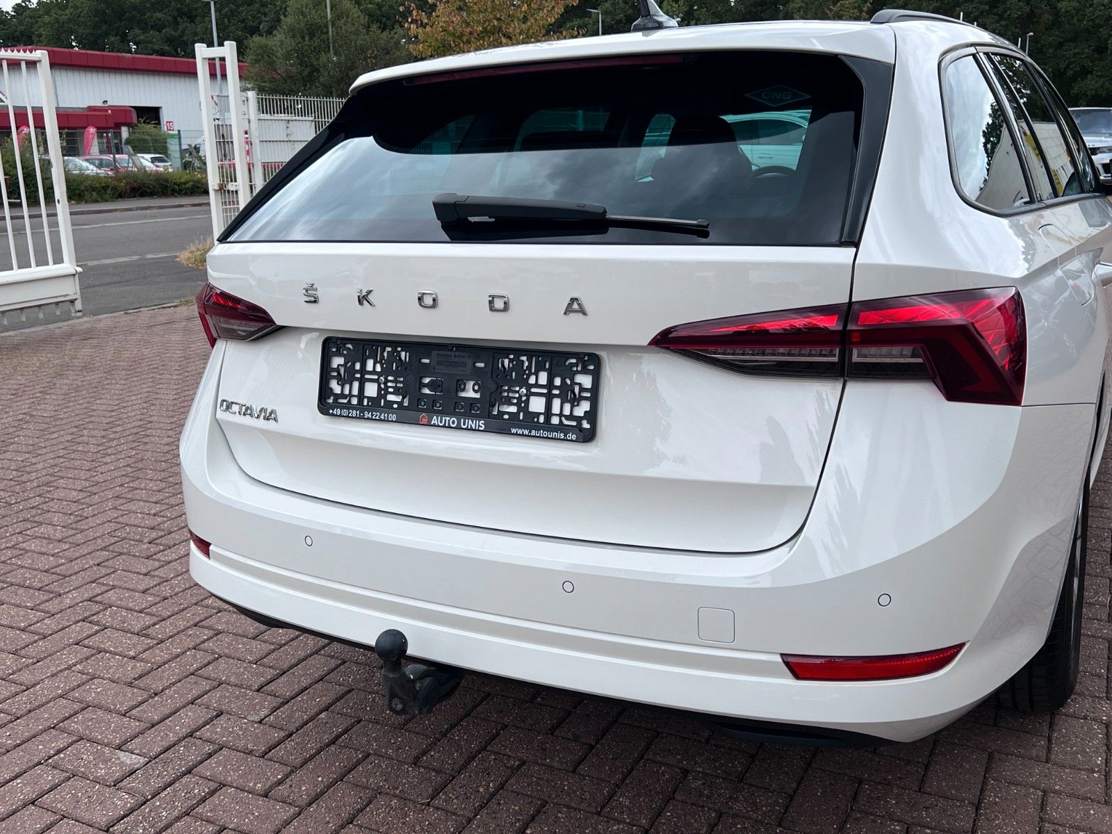 Купить Skoda Octavia CNG G-TEC Combi Navi Massage | 1.Hand в Литве | фото №33 | Unis.lt