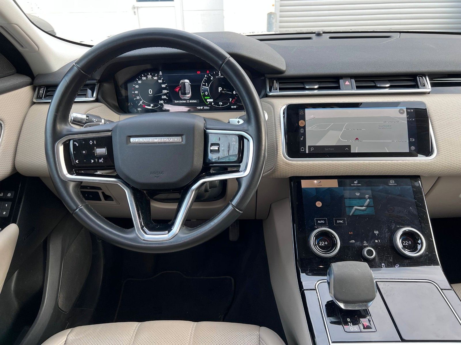 pirkite Lietuvoje Land Rover Range Rover Velar P400e Plug-in ACC 1.Hand | nuotrauka №13 | Unis.lt