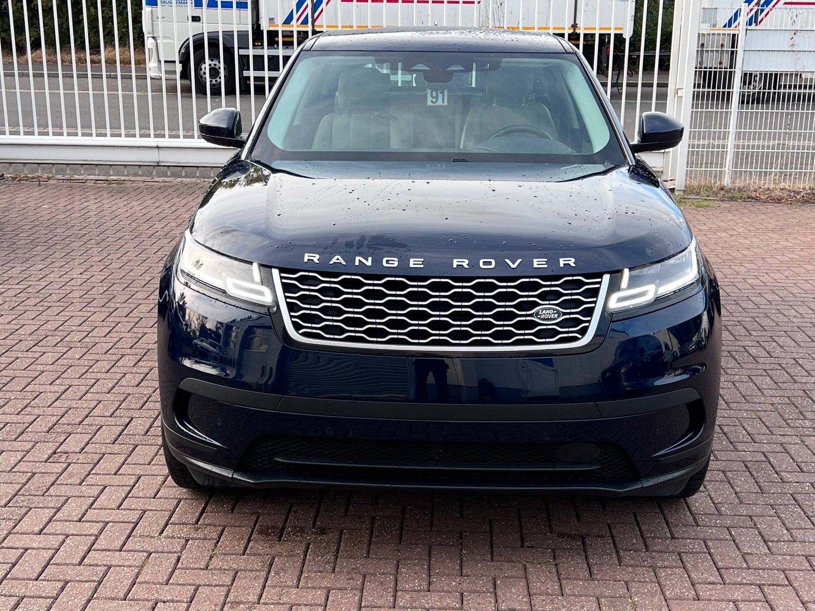 pirkite Lietuvoje Land Rover Range Rover Velar P400e Plug-in ACC 1.Hand | nuotrauka №8 | Unis.lt