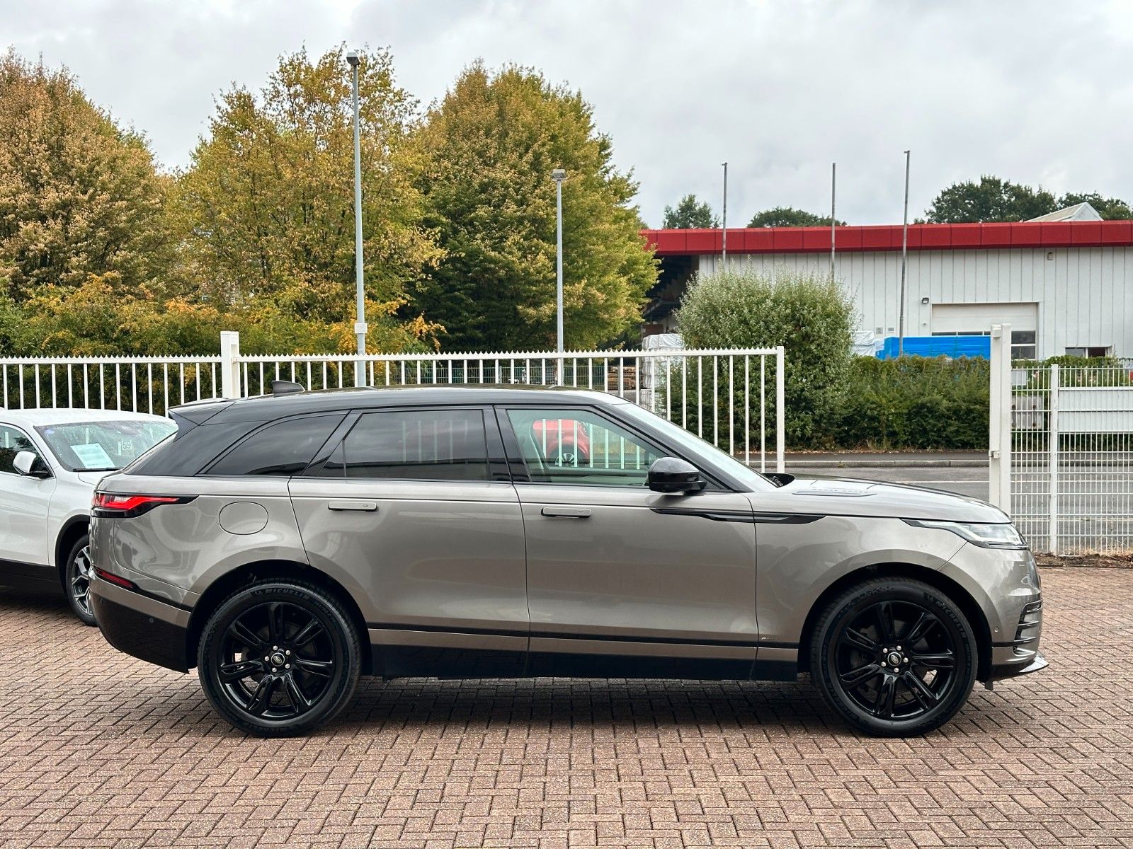 pirkite Lietuvoje Land Rover Range Rover Velar R-Dynamic S | nuotrauka №7 | Unis.lt