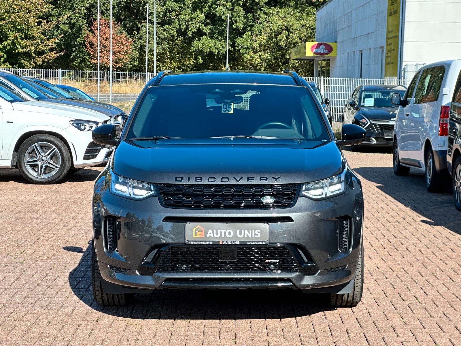 pirkite Lietuvoje Land Rover Discovery Sport R-Dynamic AWD Plug-in Pano | nuotrauka №8 | Unis.lt