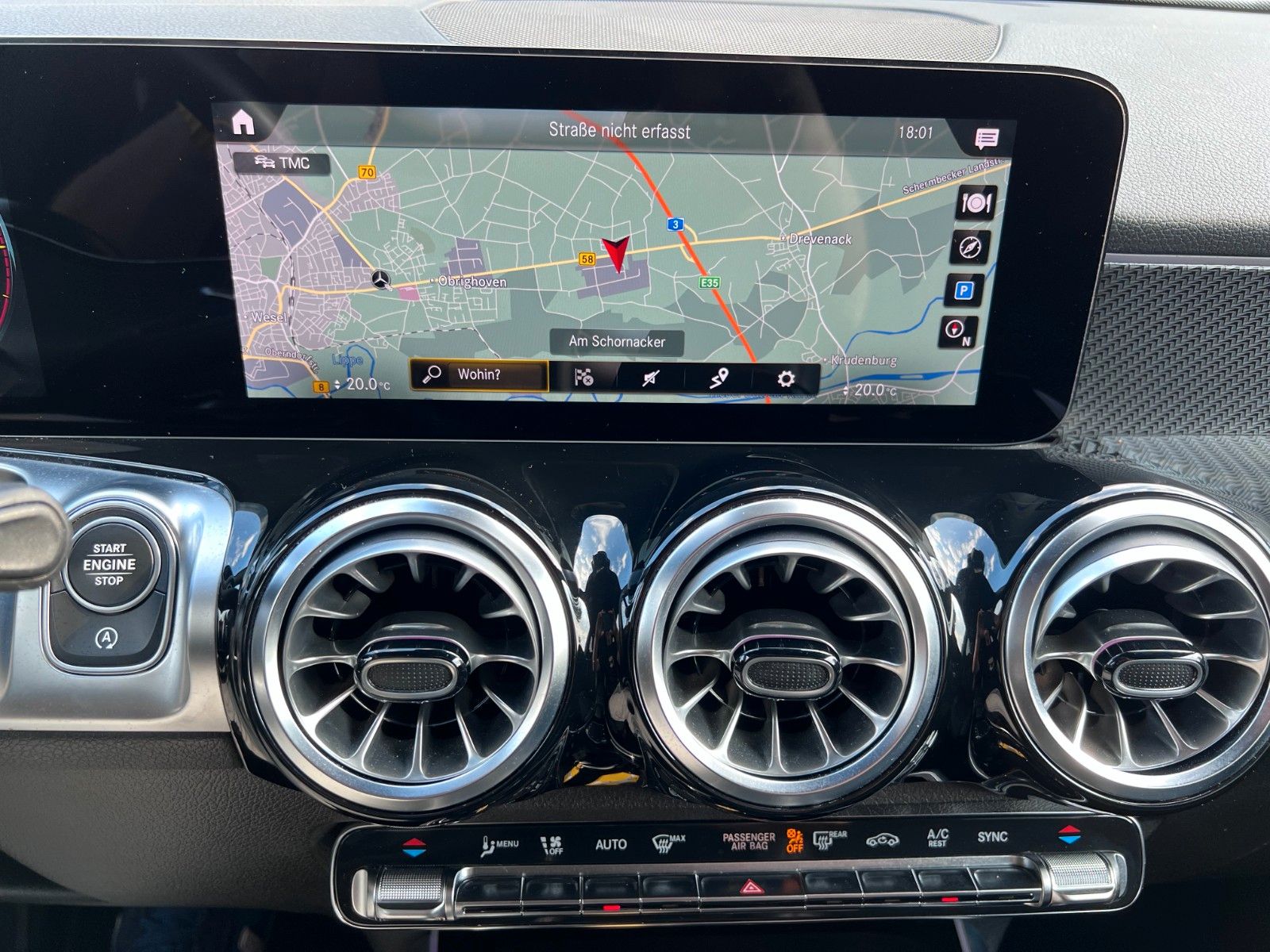 pirkite Lietuvoje Mercedes-Benz GLB 180d AMG-Line Aut. | Cam | LED |1.Hand | nuotrauka №36 | Unis.lt