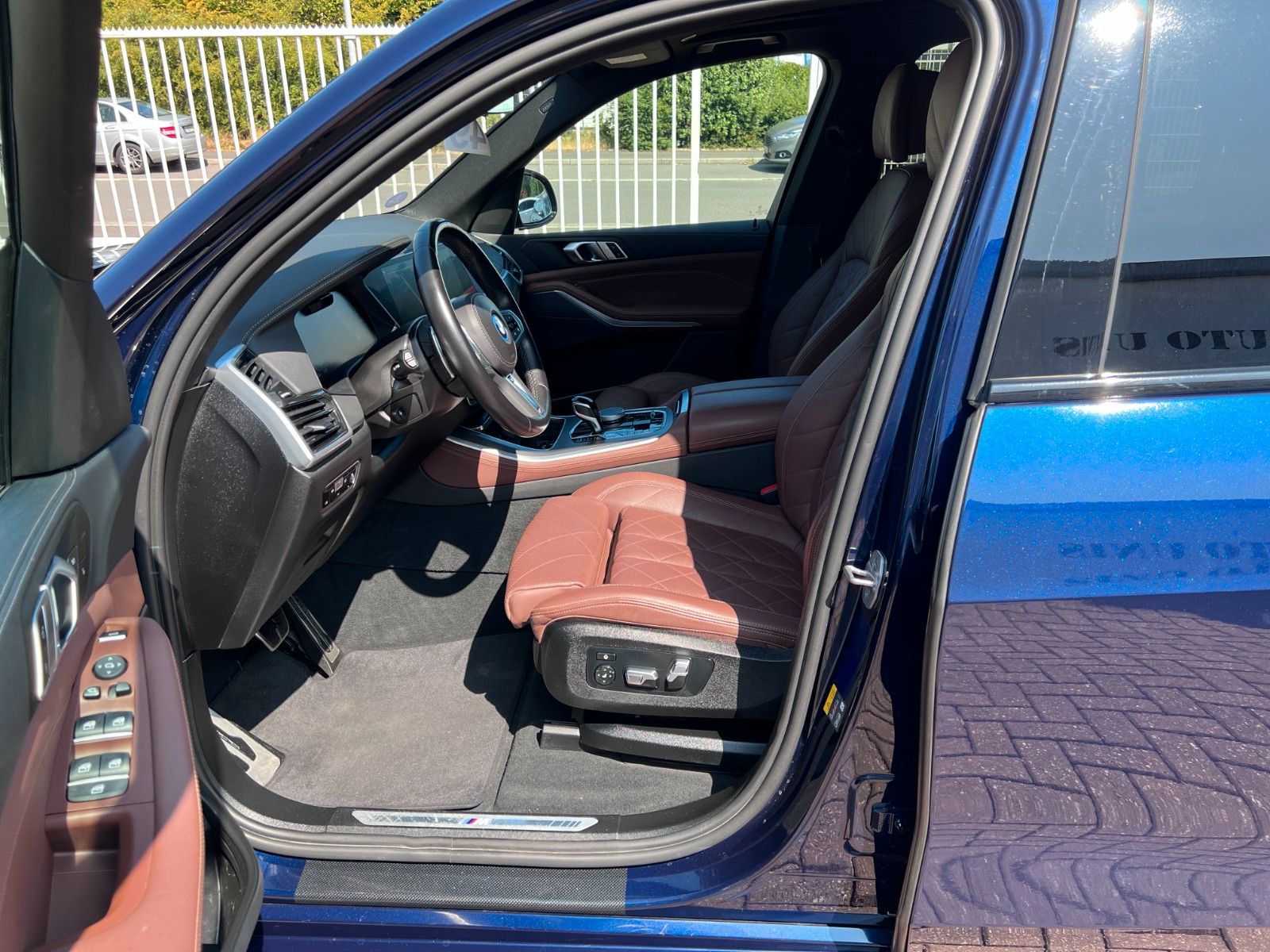 Купить BMW X5 xDrive45e | M Sport HUD Pano | 1.Hand в Литве | фото №13 | Unis.lt