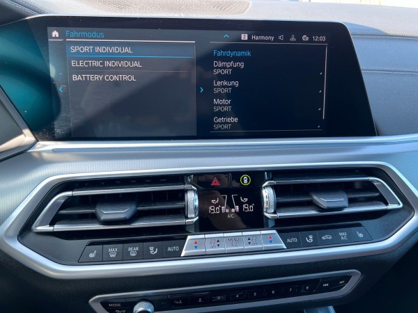 Купить BMW X5 xDrive45e | M Sport HUD Pano | 1.Hand в Литве | фото №33 | Unis.lt