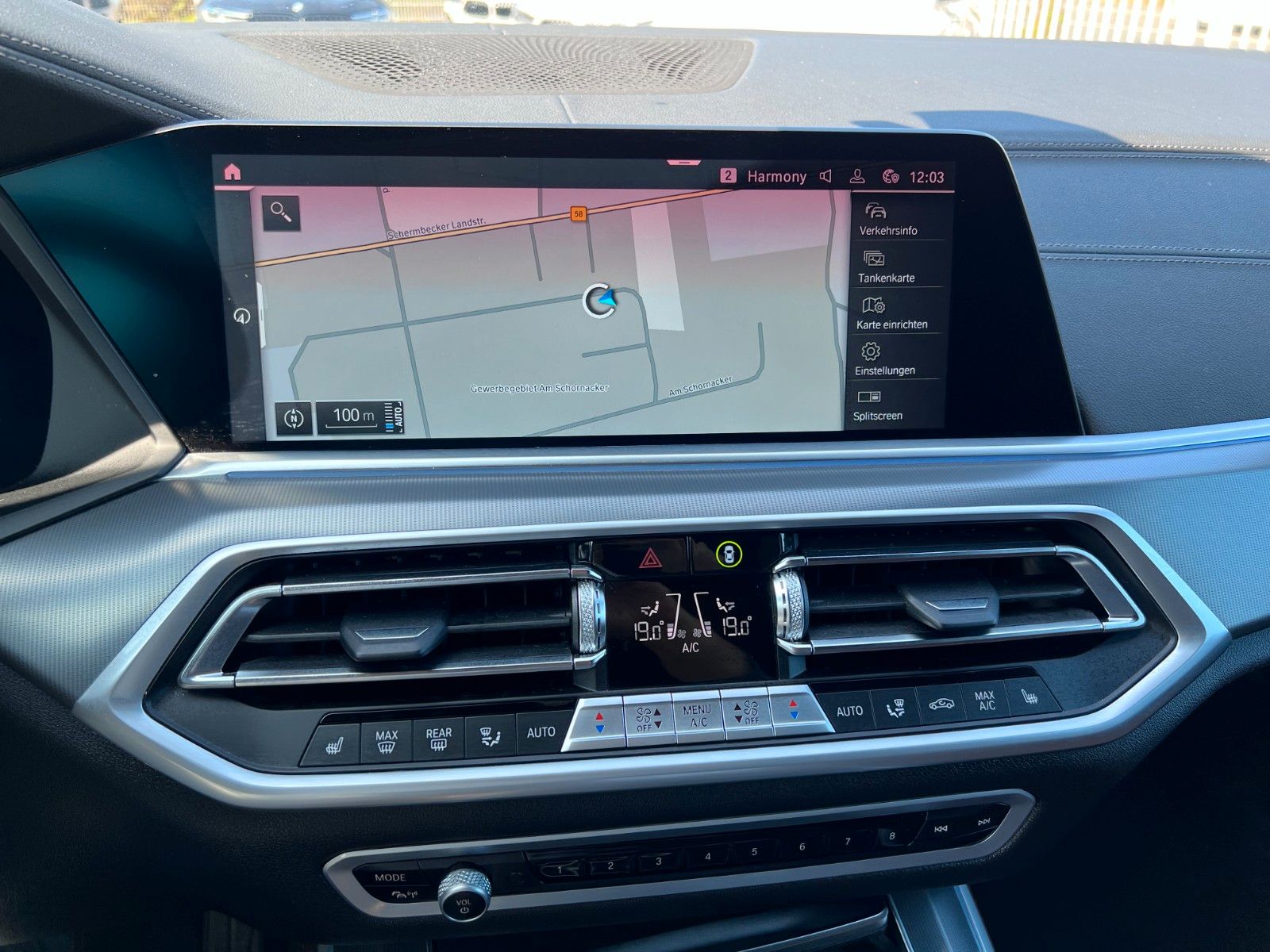 Купить BMW X5 xDrive45e | M Sport HUD Pano | 1.Hand в Литве | фото №35 | Unis.lt