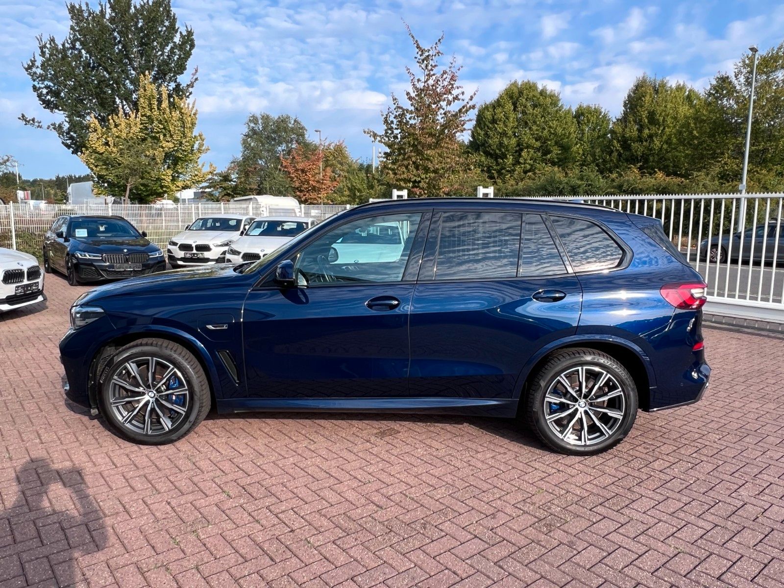 Купить BMW X5 xDrive45e | M Sport HUD Pano | 1.Hand в Литве | фото №7 | Unis.lt
