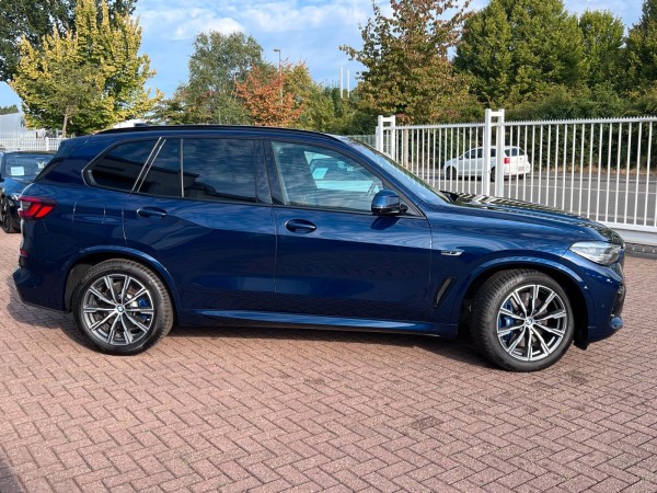 Купить BMW X5 xDrive45e | M Sport HUD Pano | 1.Hand в Литве | фото №8 | Unis.lt