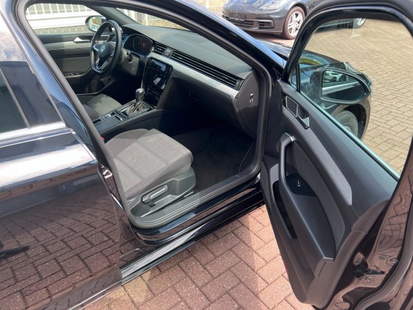 pirkite Lietuvoje Volkswagen Passat 1.5 TSI DSG | Navi Massage | 1.Hand | nuotrauka №28 | Unis.lt