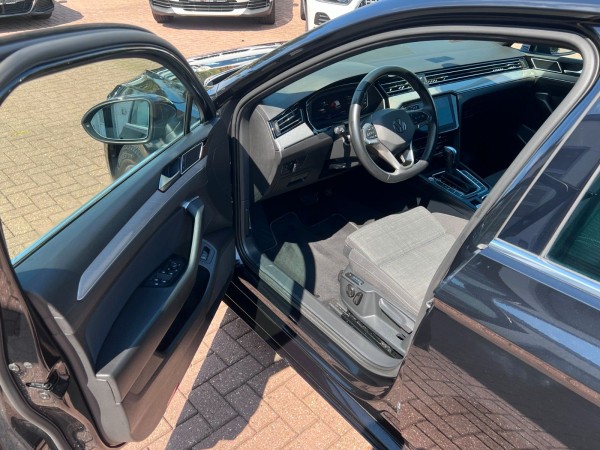 pirkite Lietuvoje Volkswagen Passat 1.5 TSI DSG | Navi Massage | 1.Hand | nuotrauka №10 | Unis.lt
