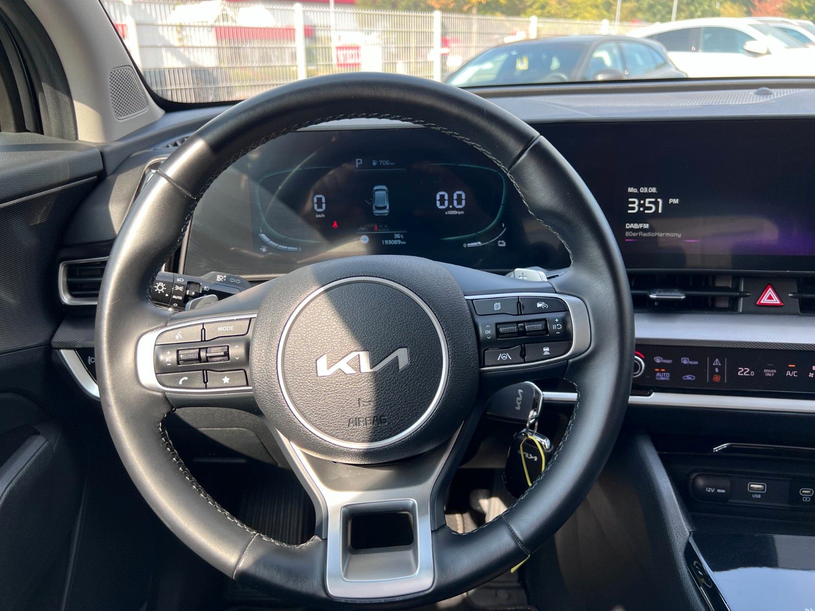 Купить Kia Sportage Hybrid Navi Cam LED  1.Hand в Литве | фото №14 | Unis.lt