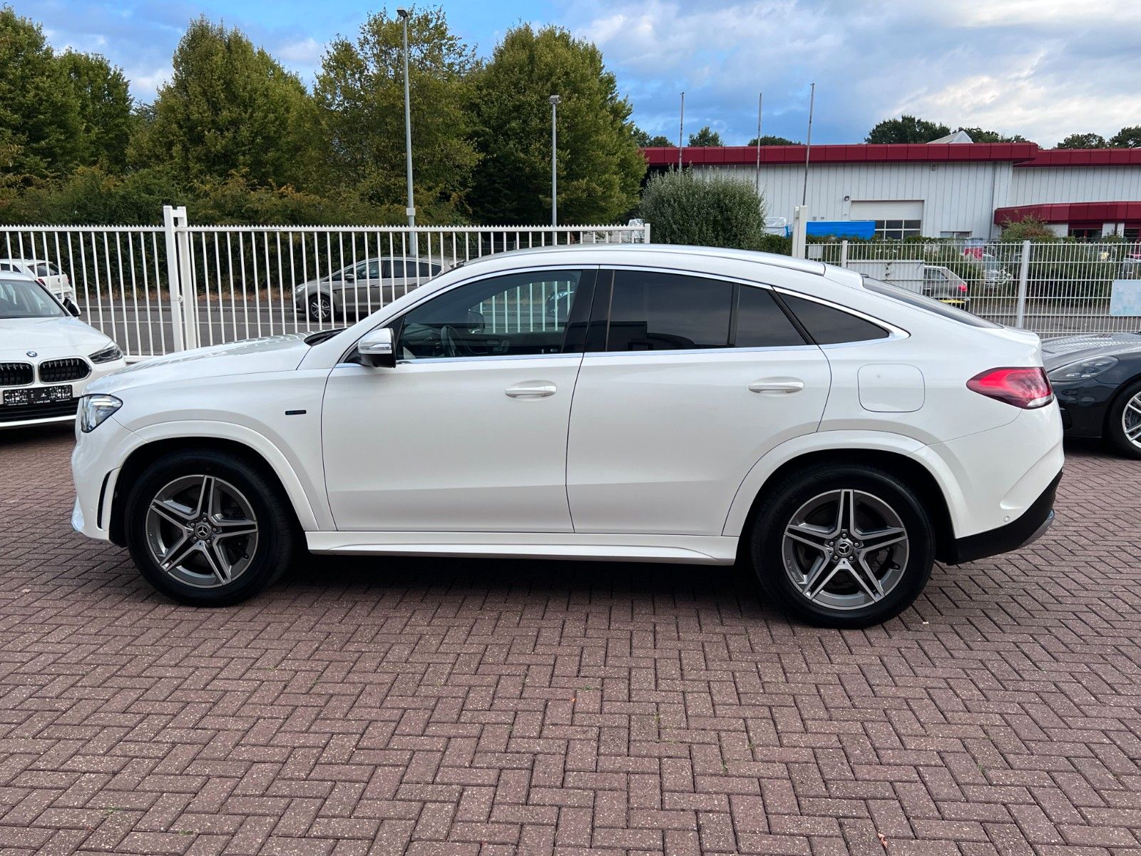 Buy Mercedes-Benz GLE 350 de Coupe 4Matic AMG  360° 1.Hand Lithuania | img №8 | Unis.lt