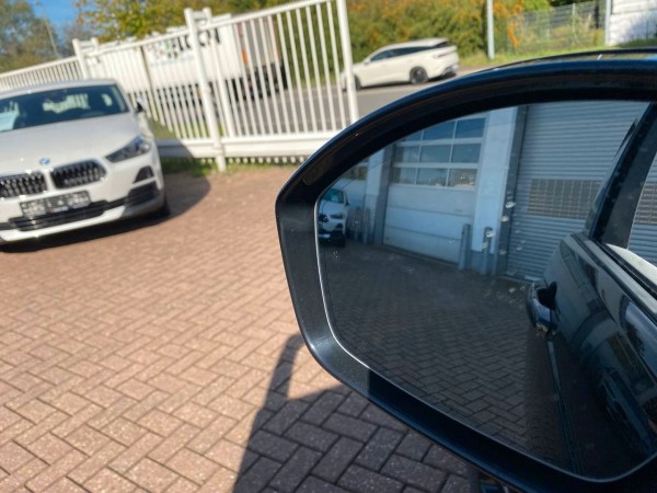 pirkite Lietuvoje Land Rover Discovery Sport p300e Plug-in Led Cam Nav 1.Hand | nuotrauka №22 | Unis.lt