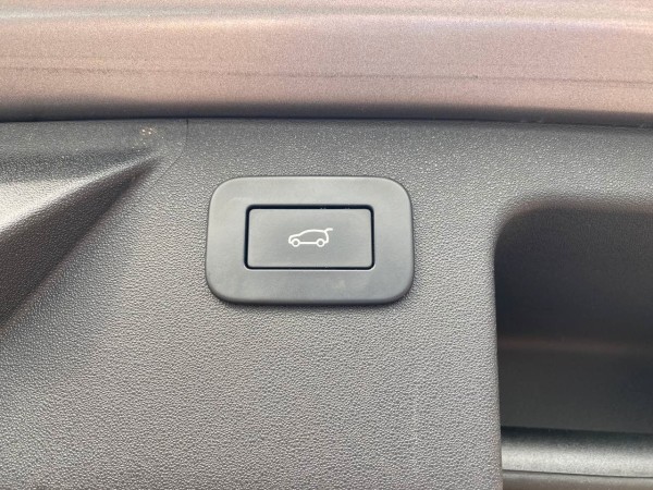 pirkite Lietuvoje Land Rover Discovery Sport 1.5 Plug-in Navi Cam 1.Hand | nuotrauka №21 | Unis.lt