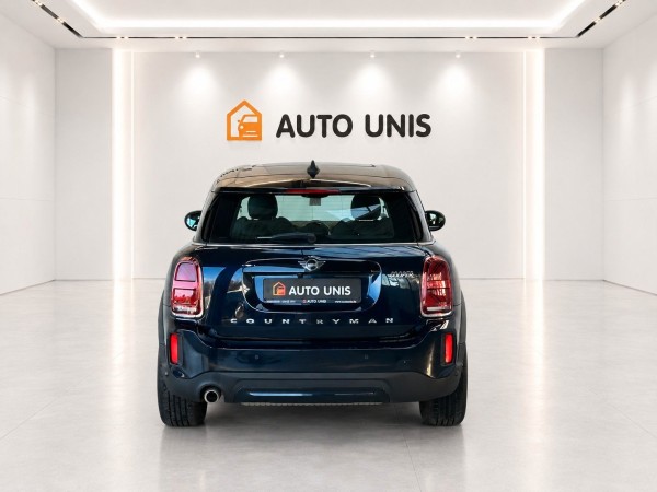 Buy MINI Cooper Countryman Cam Pan Led Navi ACC Lithuania | img №5 | Unis.lt