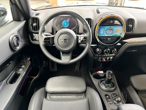 Buy MINI Cooper Countryman Navi Cam 1.Hand Scheckheft Lithuania | img №12 | Unis.lt