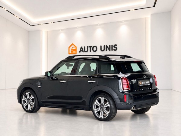 Buy MINI Cooper Countryman Navi Cam 1.Hand Scheckheft Lithuania | img №4 | Unis.lt