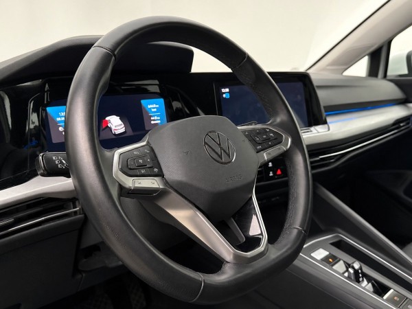 Купить Volkswagen Golf VIII Lim. Active TGI в Литве | фото №8 | Unis.lt