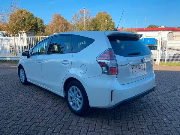 pirkite Lietuvoje Toyota Prius+ 1.8-l-VVT-i Comfort | nuotrauka №3 | Unis.lt