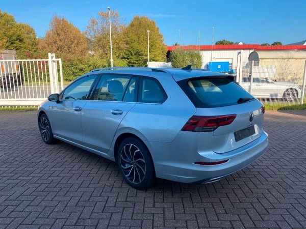 pirkite Lietuvoje Volkswagen Golf VIII Variant Style eTSI | nuotrauka №4 | Unis.lt
