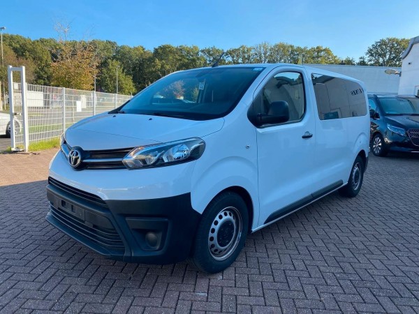 pirkite Lietuvoje Toyota Proace Verso L2 Shuttle | nuotrauka №1 | Unis.lt