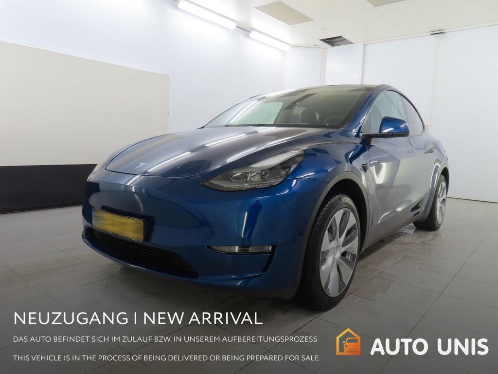 Tesla Model Y Long Range Dual AWD