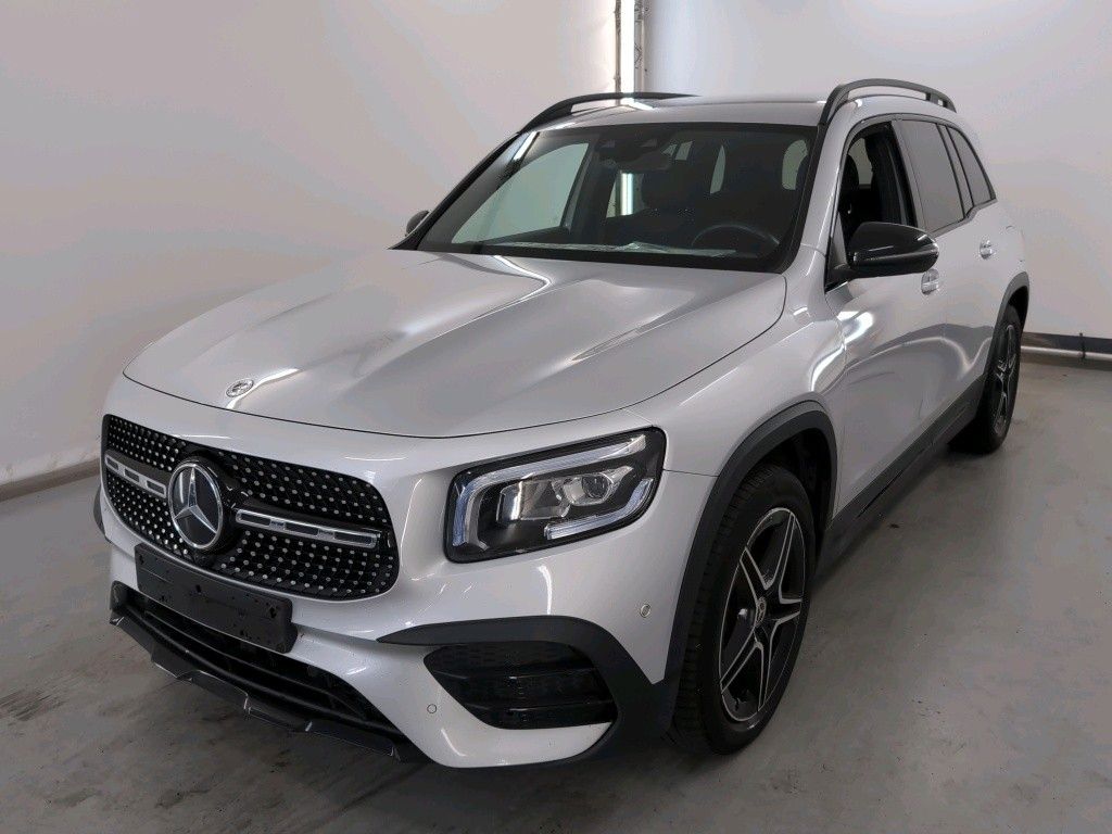 Mercedes-Benz GLB 180