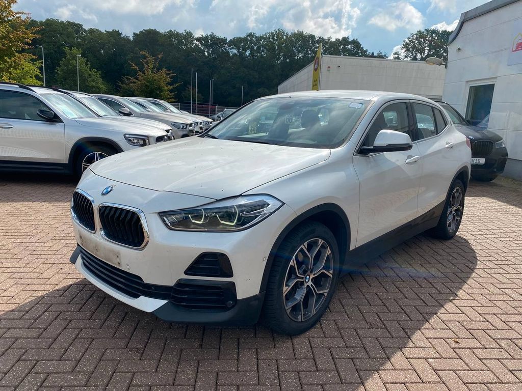 BMW X2